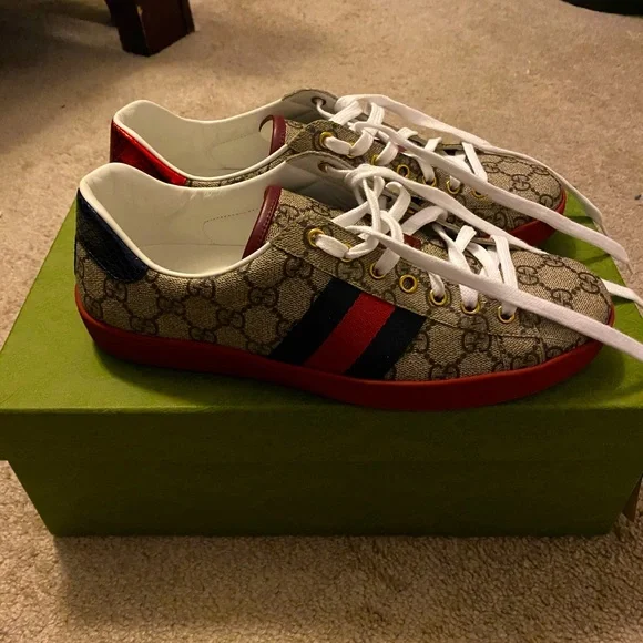 Authentic men Gucci sneakers, great condition gucci sneakers men 10.5 us | eBay main image 2